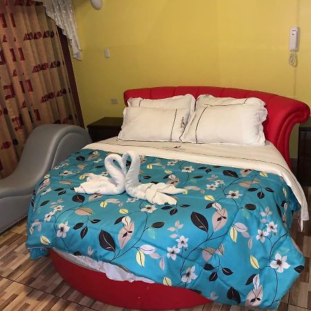 Hotel Manantial No,001 Lima Bagian luar foto