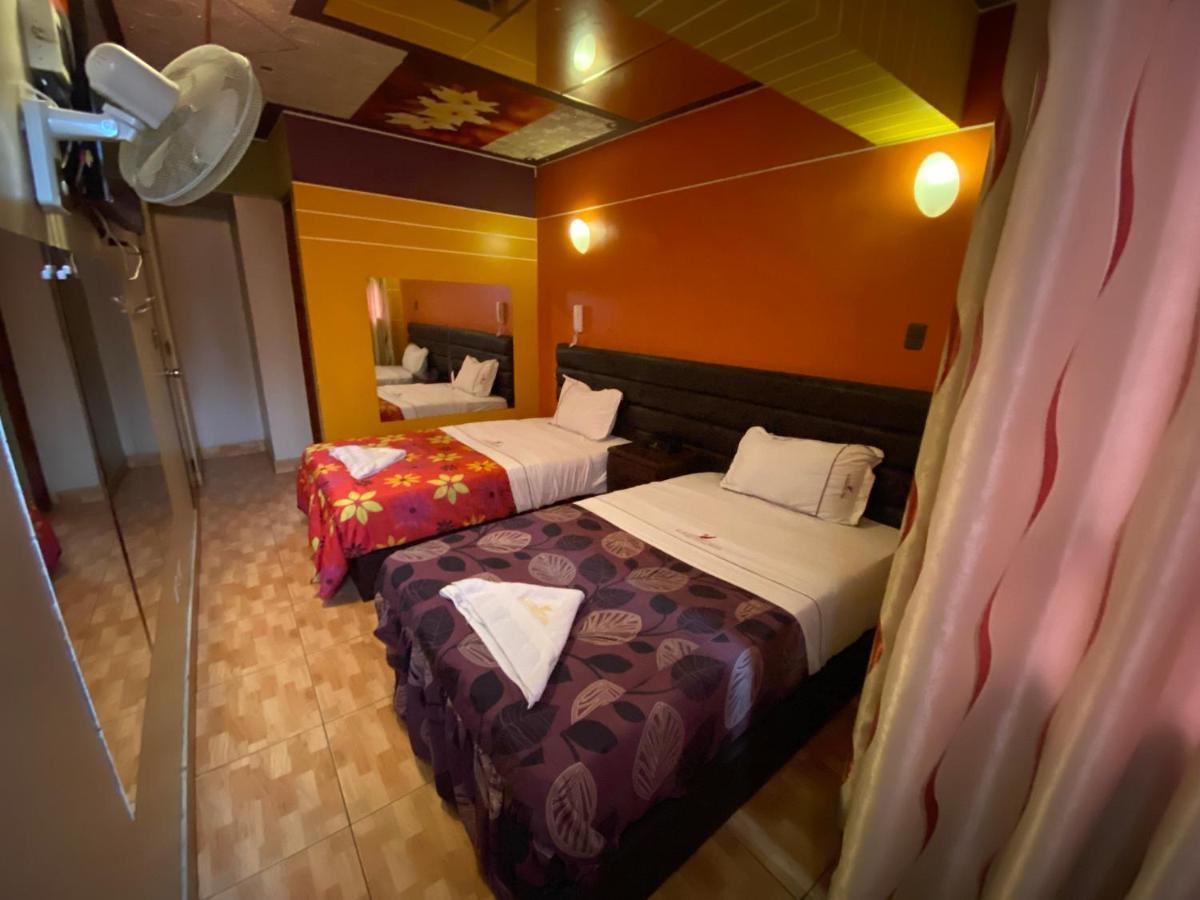 Hotel Manantial No,001 Lima Bagian luar foto