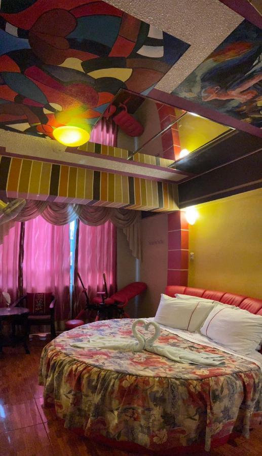 Hotel Manantial No,001 Lima Bagian luar foto