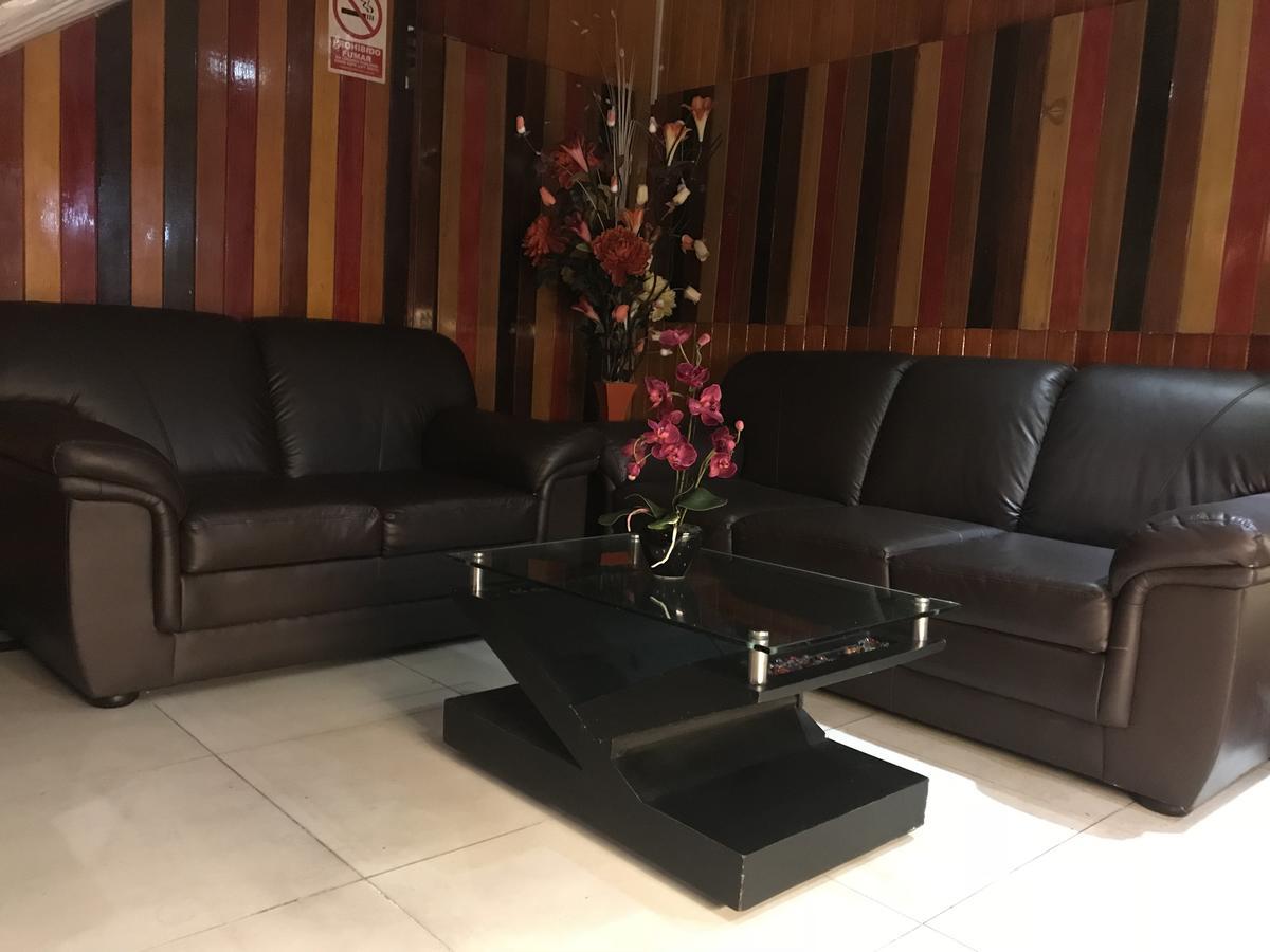 Hotel Manantial No,001 Lima Bagian luar foto