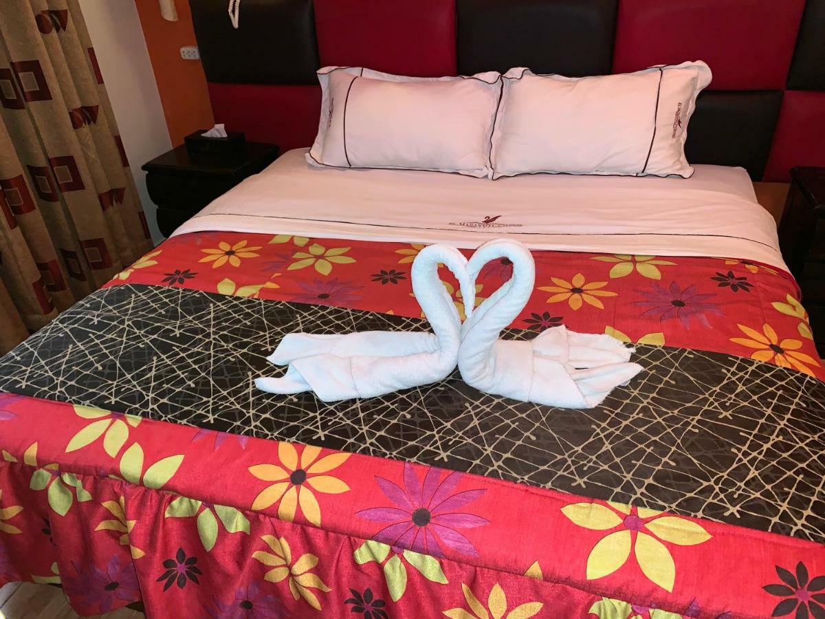 Hotel Manantial No,001 Lima Bagian luar foto